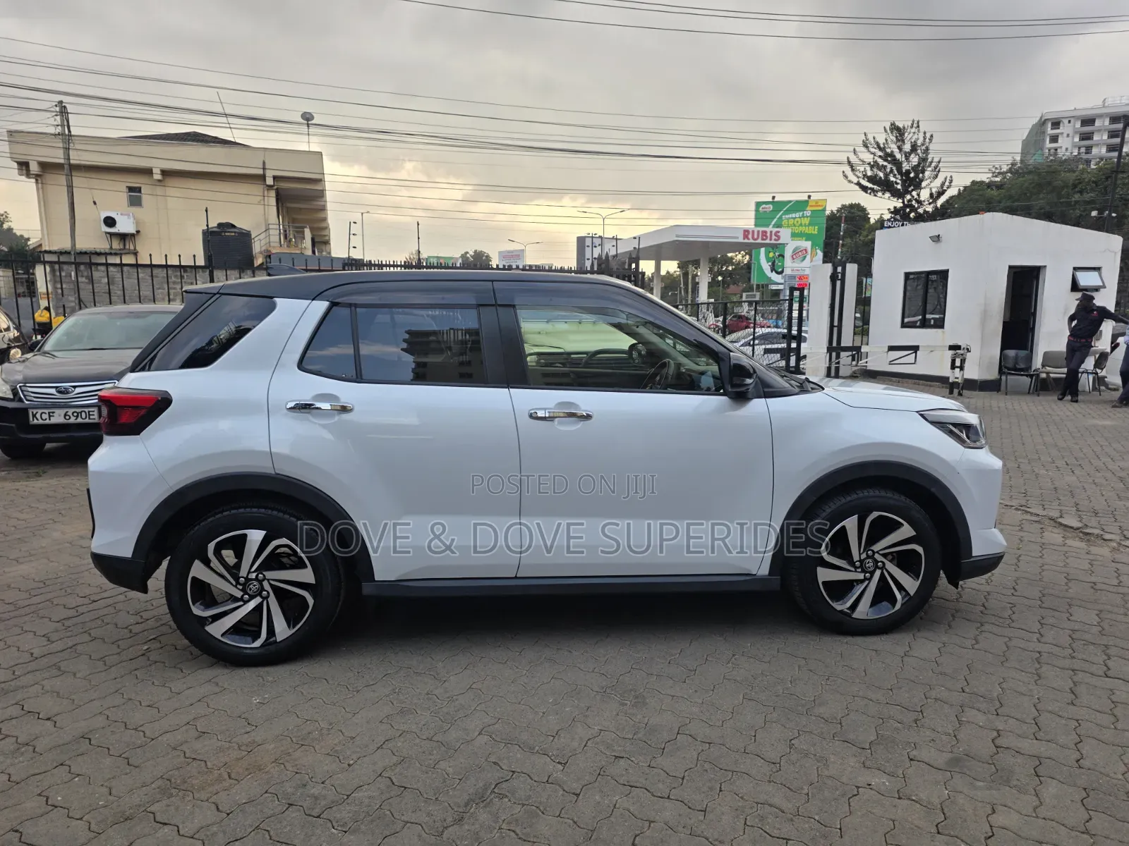 Toyota Raize 2020 White