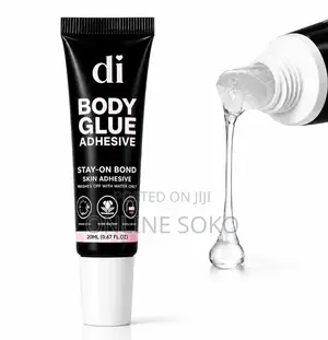 Body Adhesive Glue–All-Day Liquid Fashion Adhesive for Clothes - 20ml