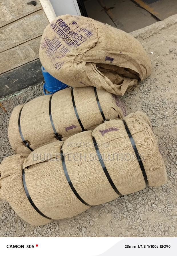 Hessian Cloth Roll for Construction Use-500yards - thumbnail 2