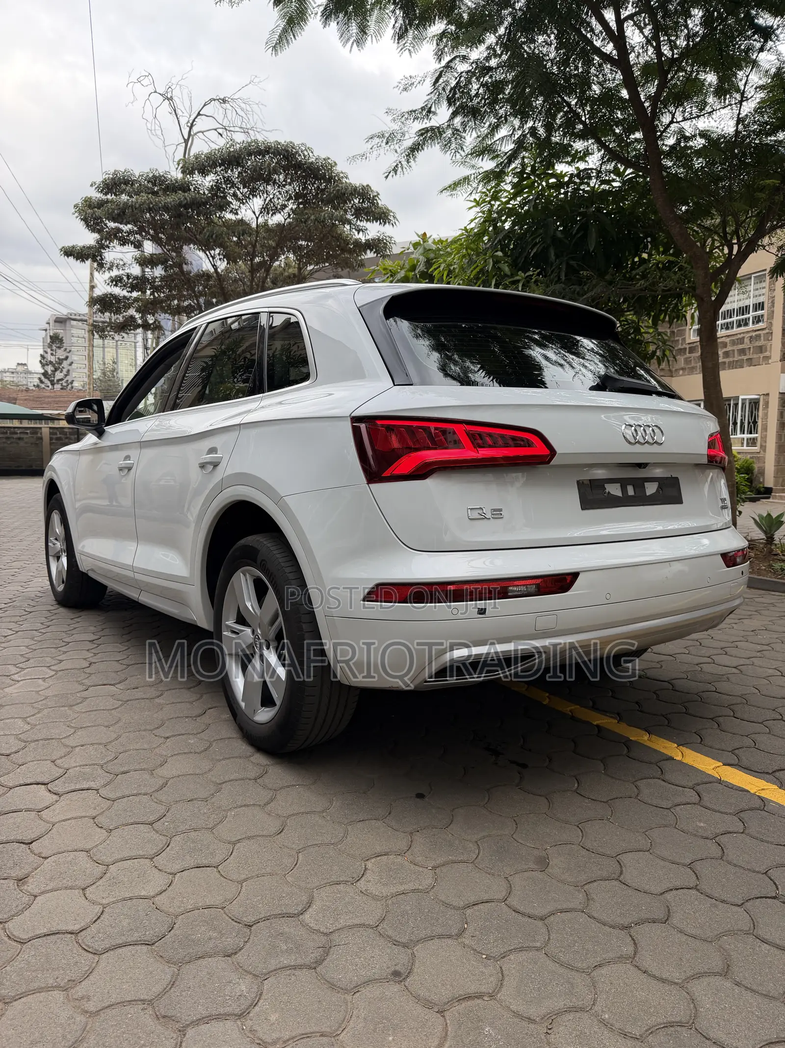 Audi Q5 2.0T Premium AWD quattro 2019 White