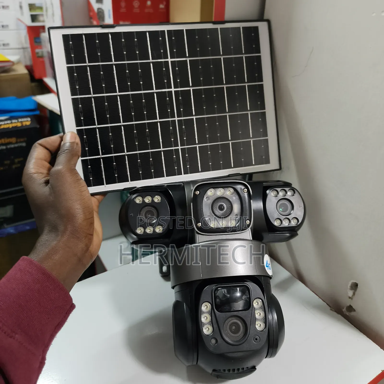 3 Lens Solar Powered PTZ CCTV 4g Security Camera
