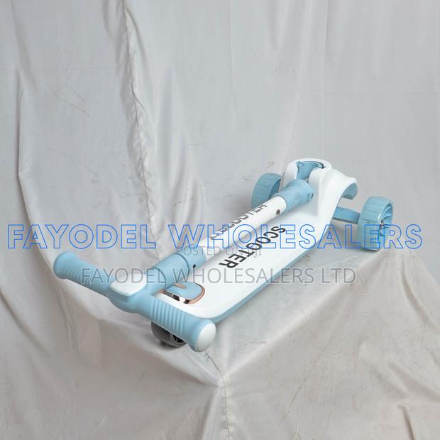 Blue Kids 3-Wheel Scooter – Adjustable Handlebar