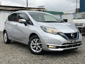 Nissan Note 1.2 Hybrid NISMO 2019 Silver