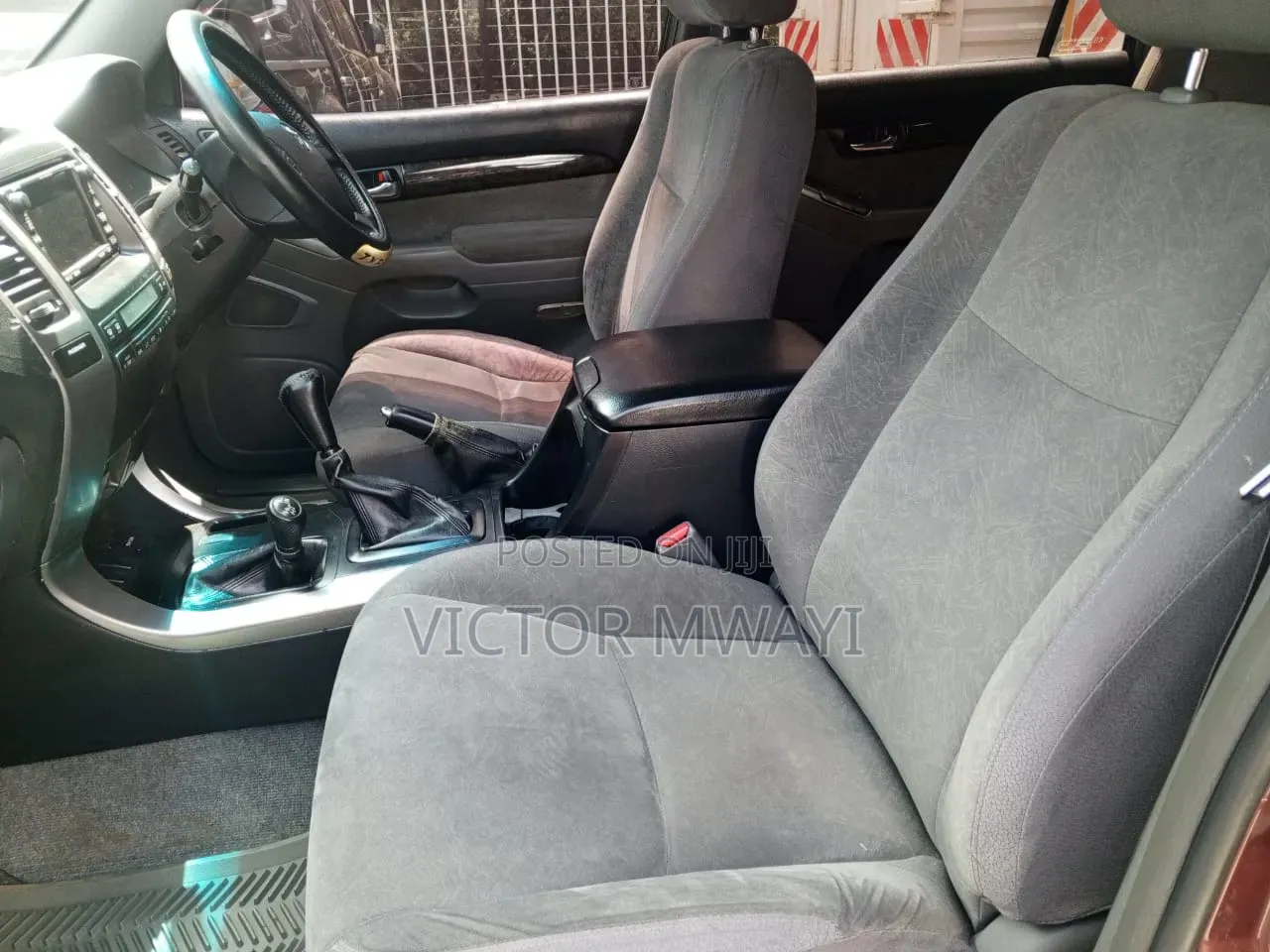 Toyota Land Cruiser Prado 2007 Red