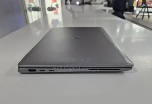 Laptop Dell Latitude 13 7350 16GB Intel Core Ultra 7 SSD 512GB