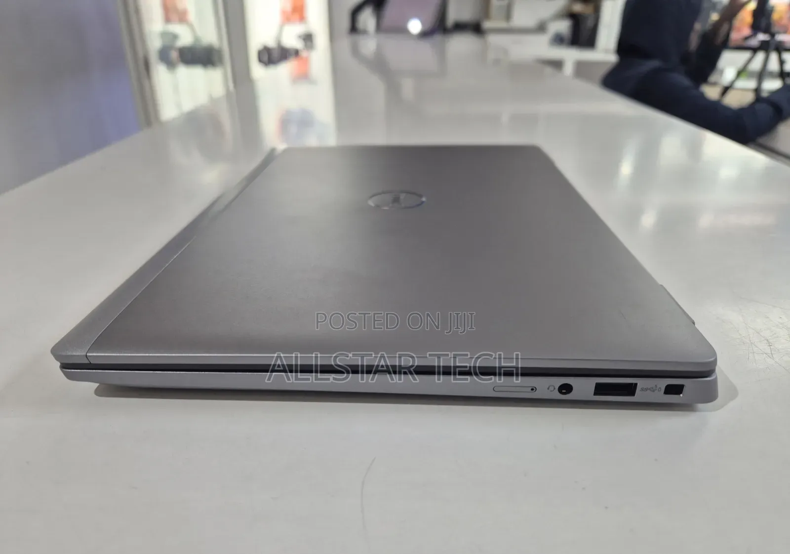 Laptop Dell Latitude 13 7350 16GB Intel Core Ultra 7 SSD 512GB