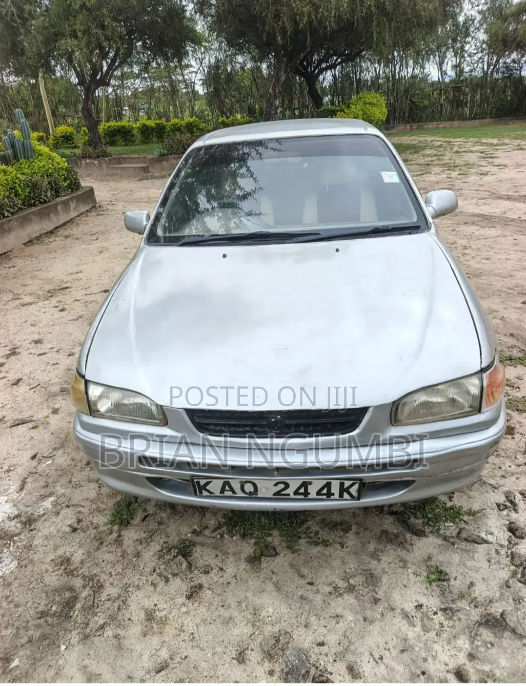Toyota Corolla 1997 Silver
