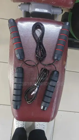 Adjustable PVC Steel Wire Jump Rope With Foam Grips
