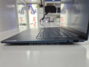 Laptop Lenovo 16GB AMD Ryzen 7 SSD 1T