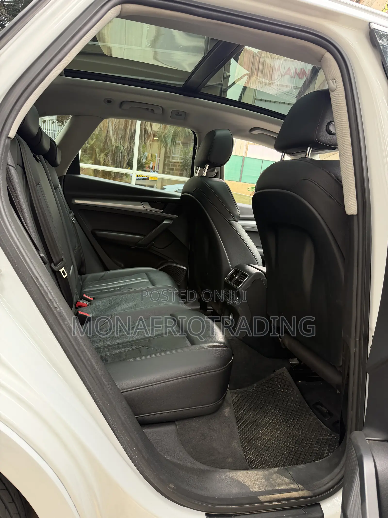 Audi Q5 2.0T Premium AWD quattro 2019 White
