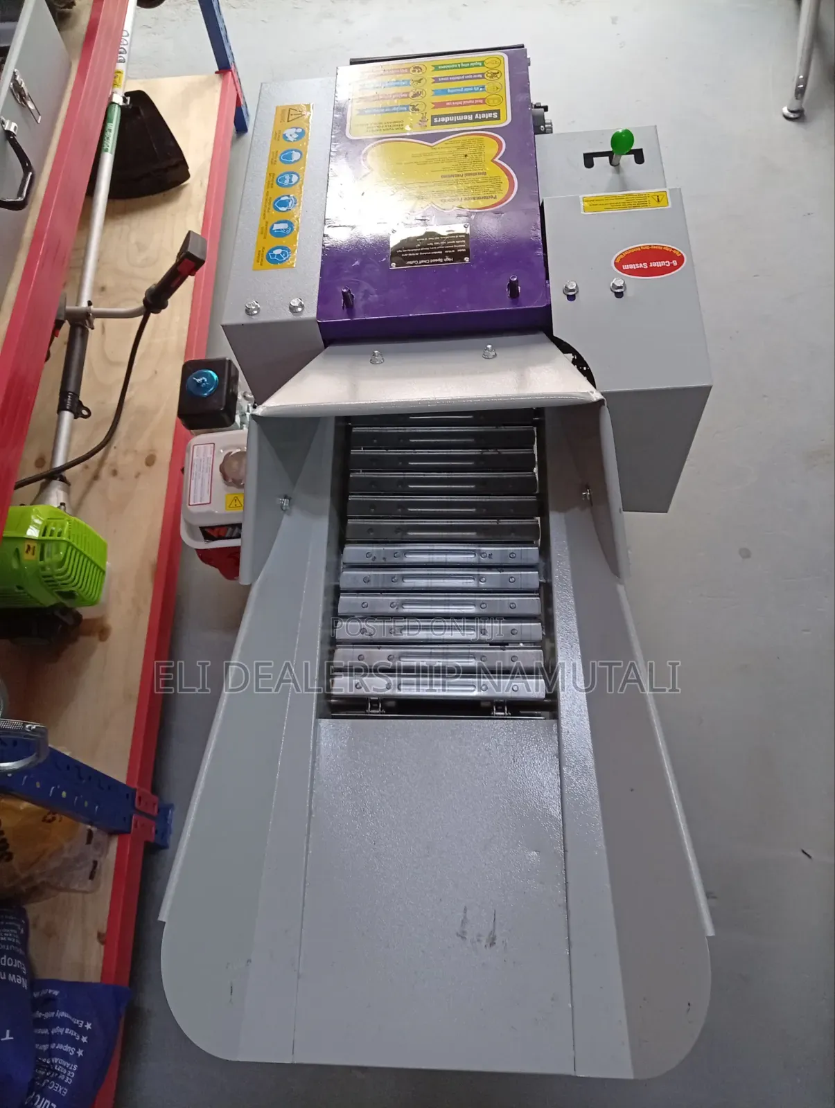 Professional Livestock Feed Processing Machine Chaff Cutter600kg/Hr