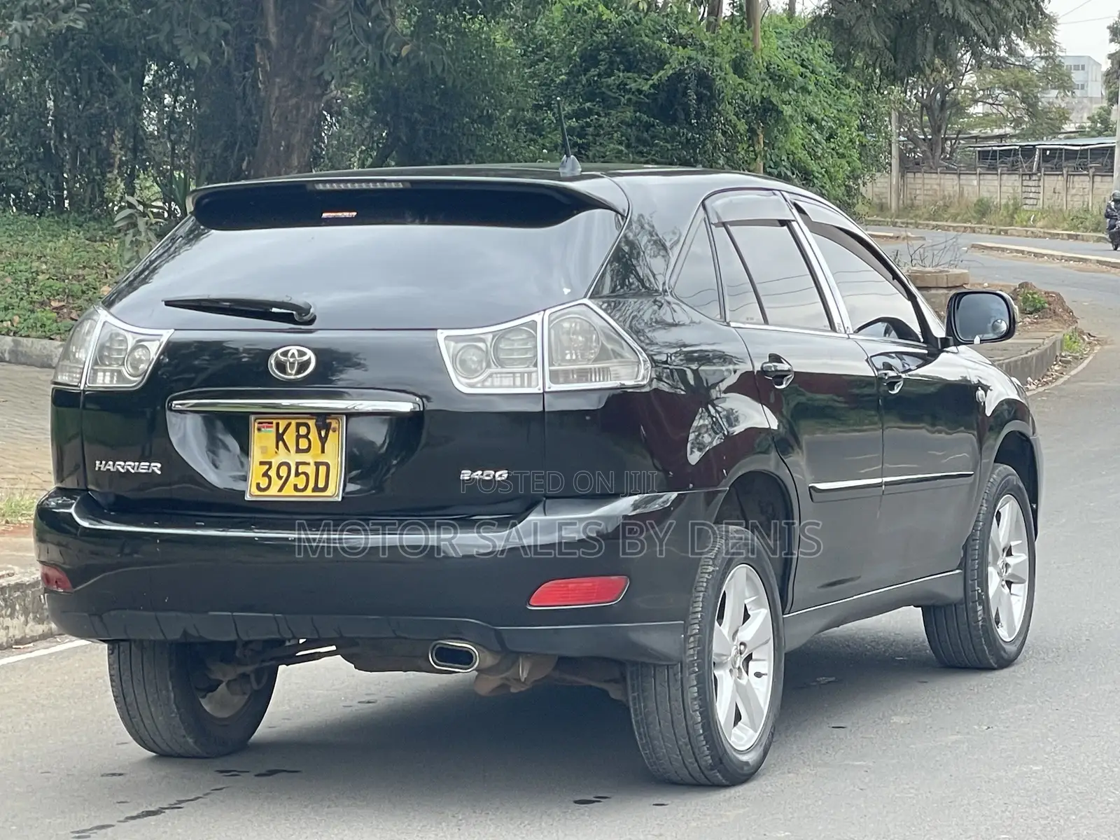 Toyota Harrier 2.4 2006 Black