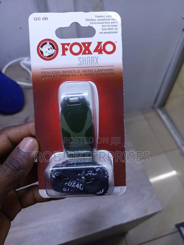 Professional Fox 40 Whistle - thumbnail 2