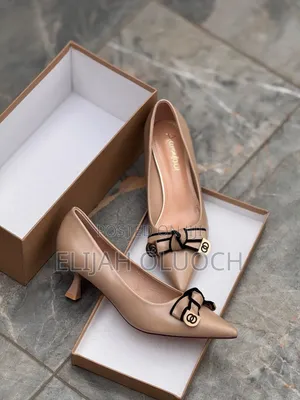 High Quality Leather (Aron Fairy) Closed Heel