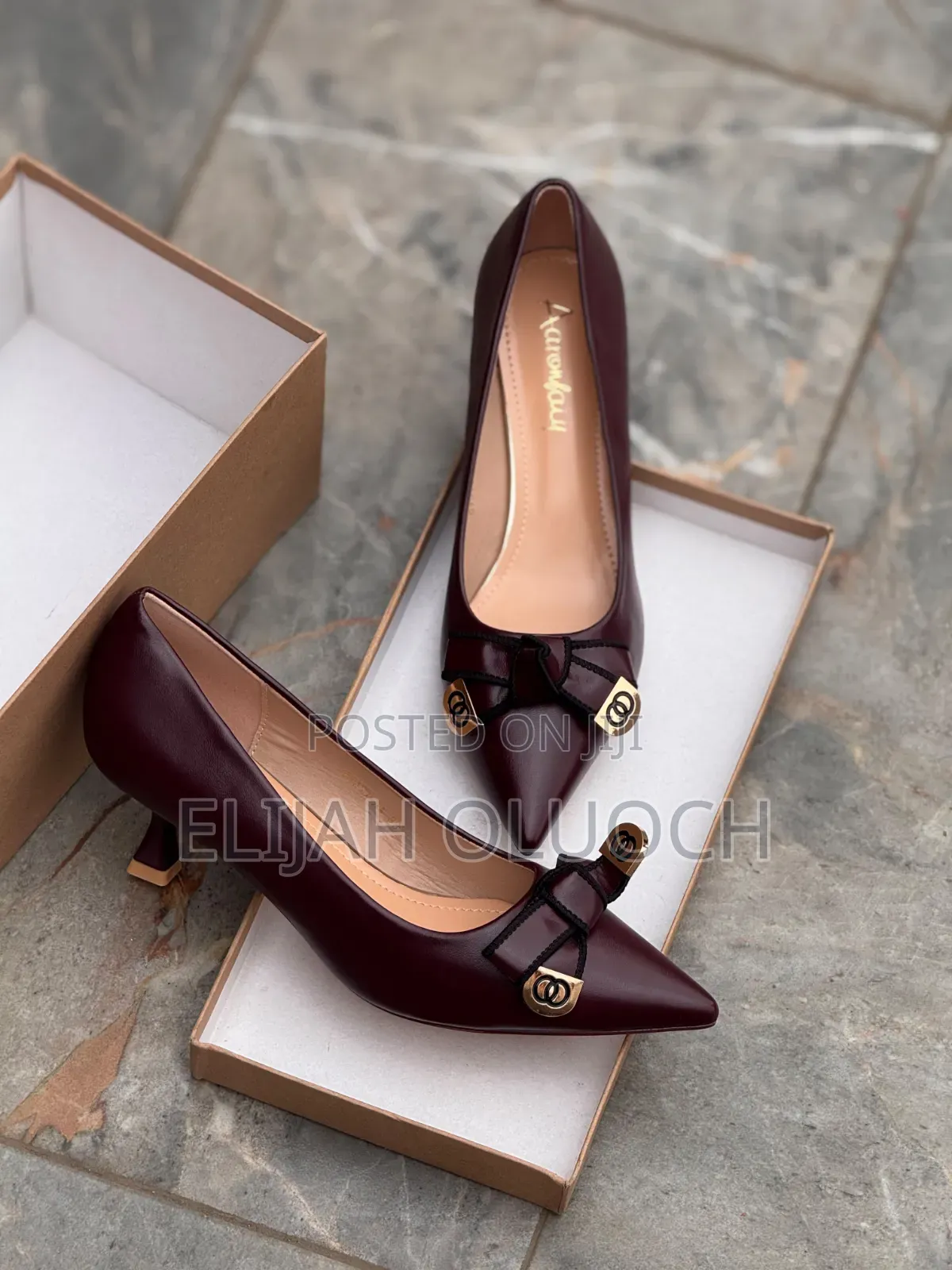 High Quality Leather (Aron Fairy) Closed Heel