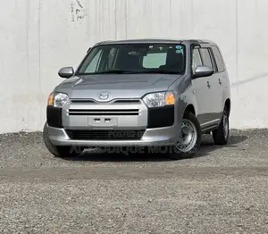 Mazda Familia 2021 Silver