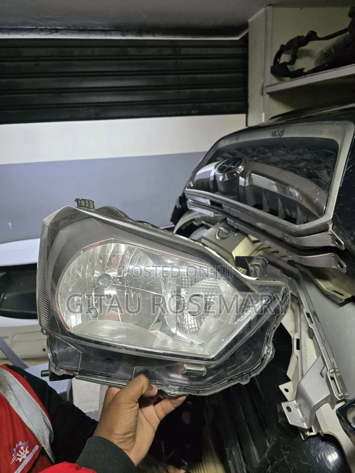 Headlight Dihatsu Miraa