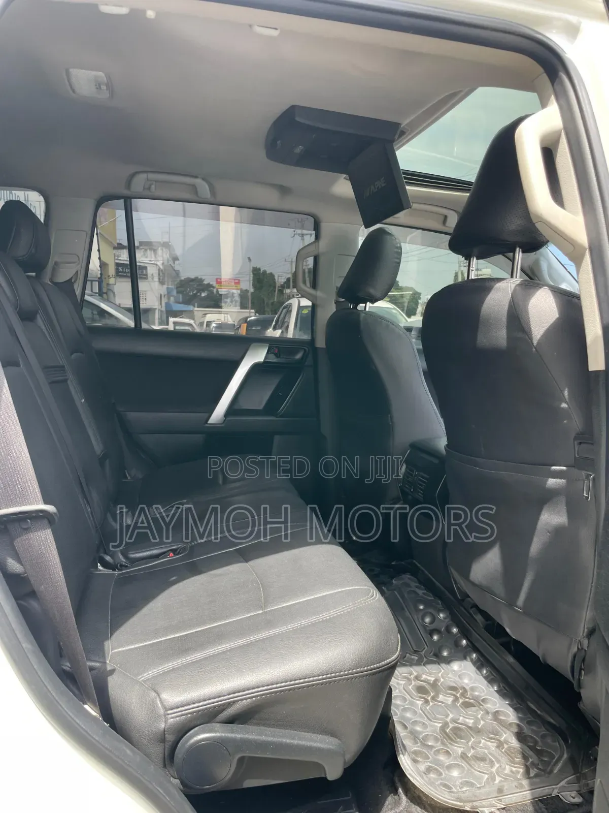 Toyota Land Cruiser Prado 2018 White