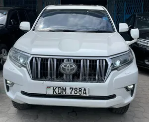 Toyota Land Cruiser Prado 2018 White