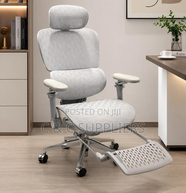 White Mesh Ergonomic Chair With Footrest