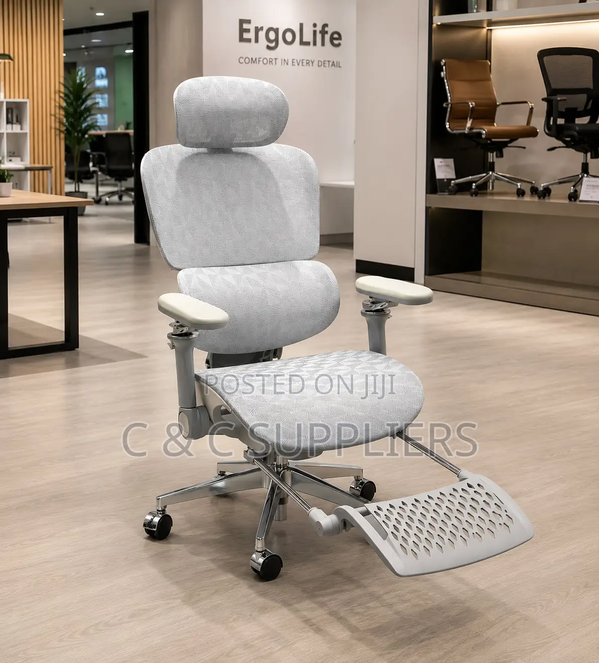 White Mesh Ergonomic Chair With Footrest