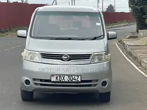 Nissan Serena 2006 Silver