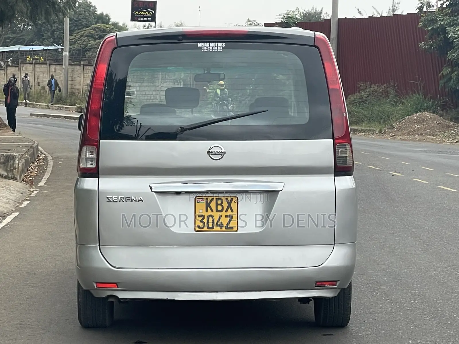 Nissan Serena 2006 Silver
