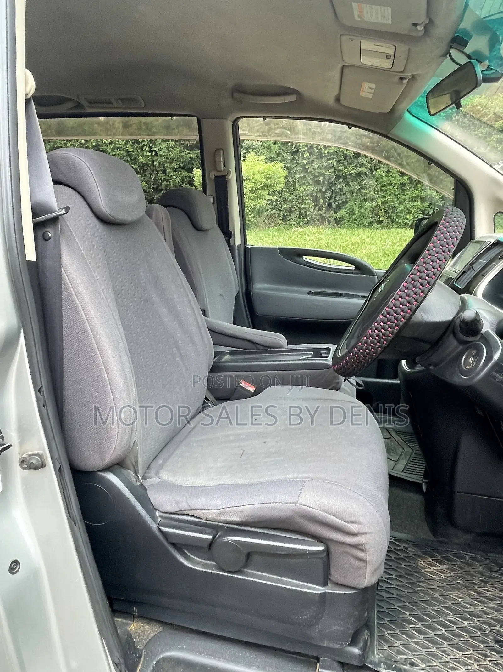 Nissan Serena 2006 Silver