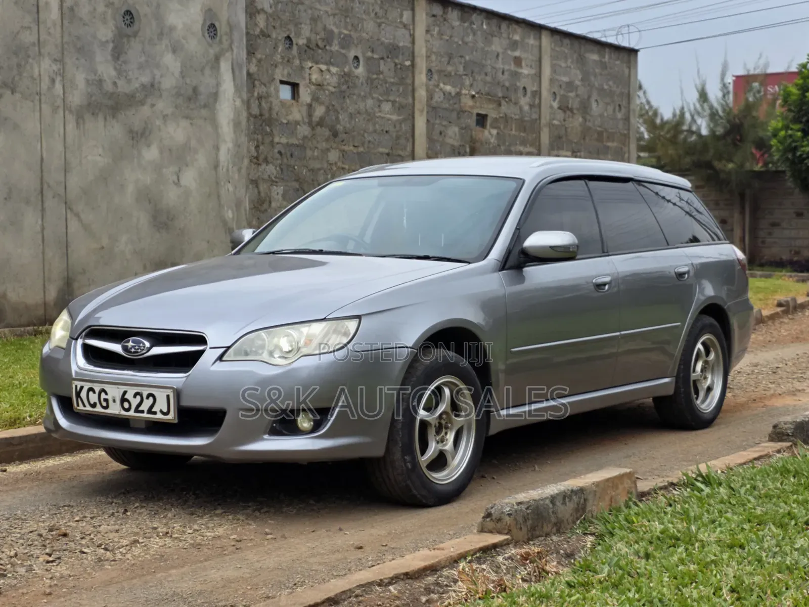 Subaru Legacy 2009 Silver