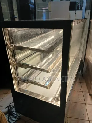 Cake Display Counter 5ft
