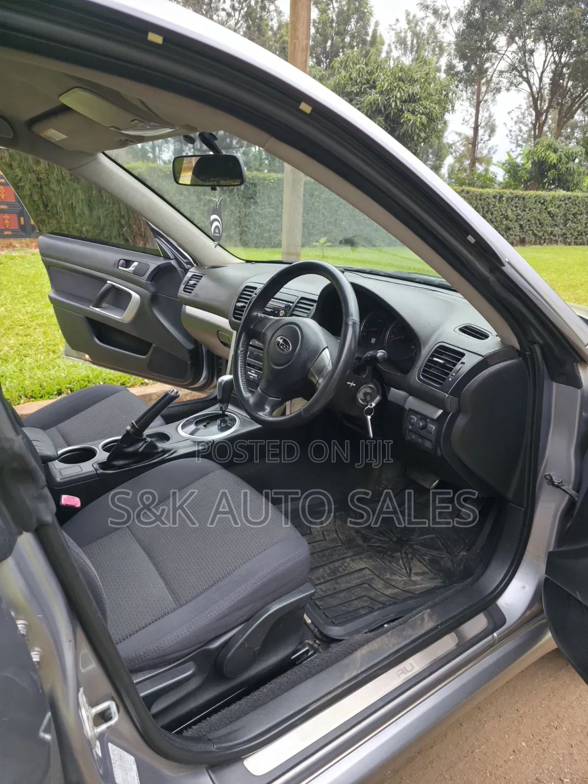 Subaru Legacy 2009 Silver