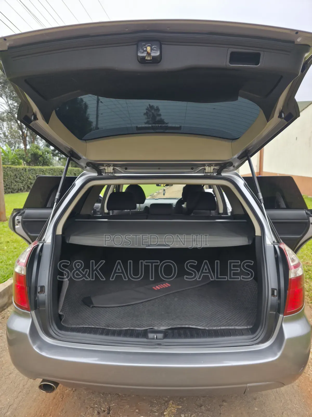 Subaru Legacy 2009 Silver