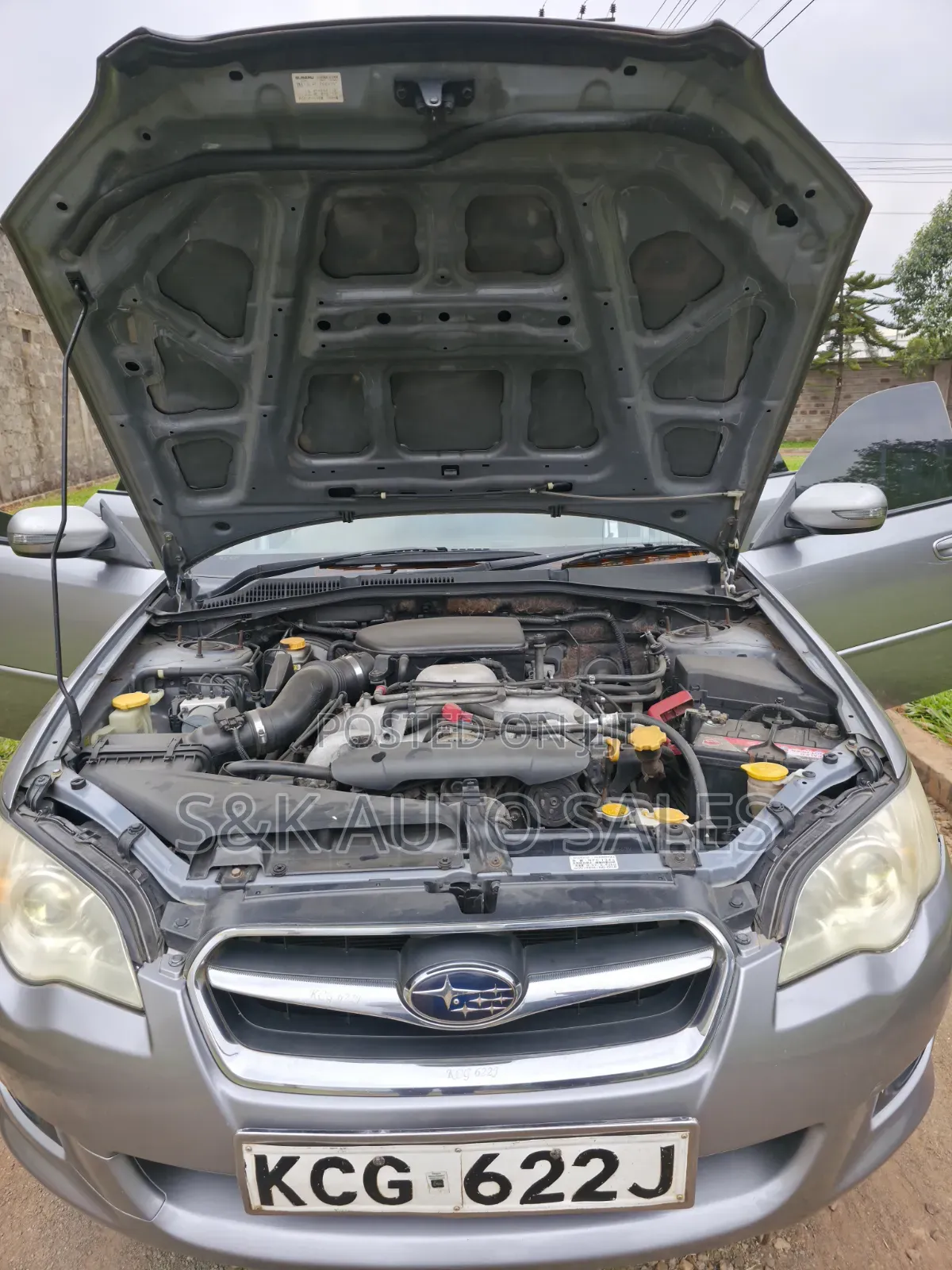 Subaru Legacy 2009 Silver