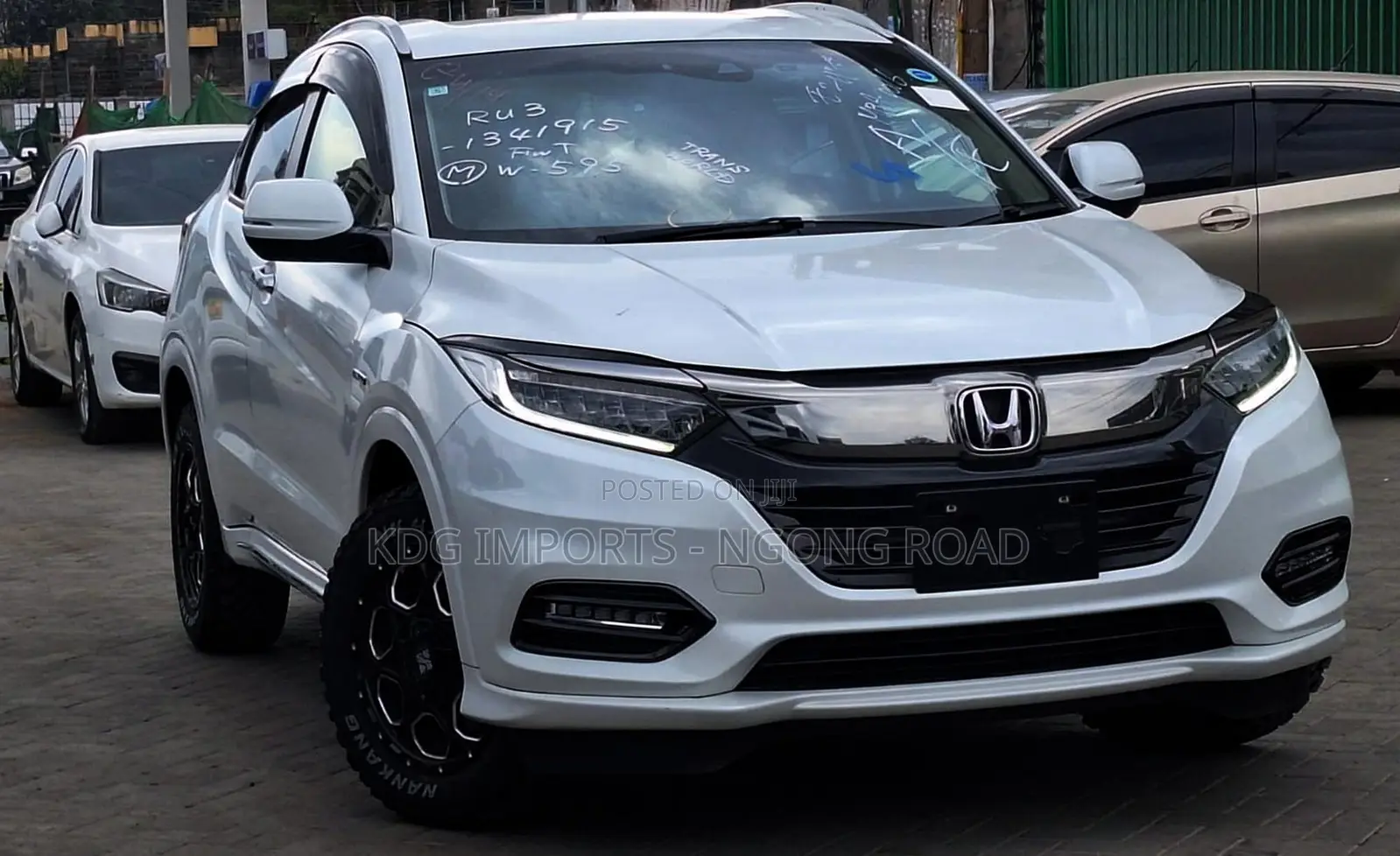 Honda Vezel 2019 White