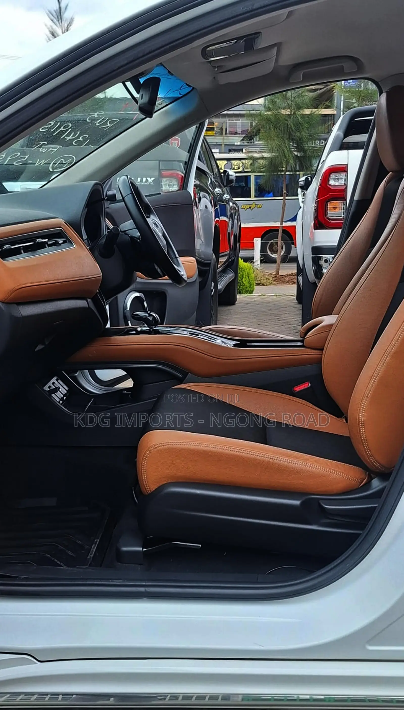 Honda Vezel 2019 White