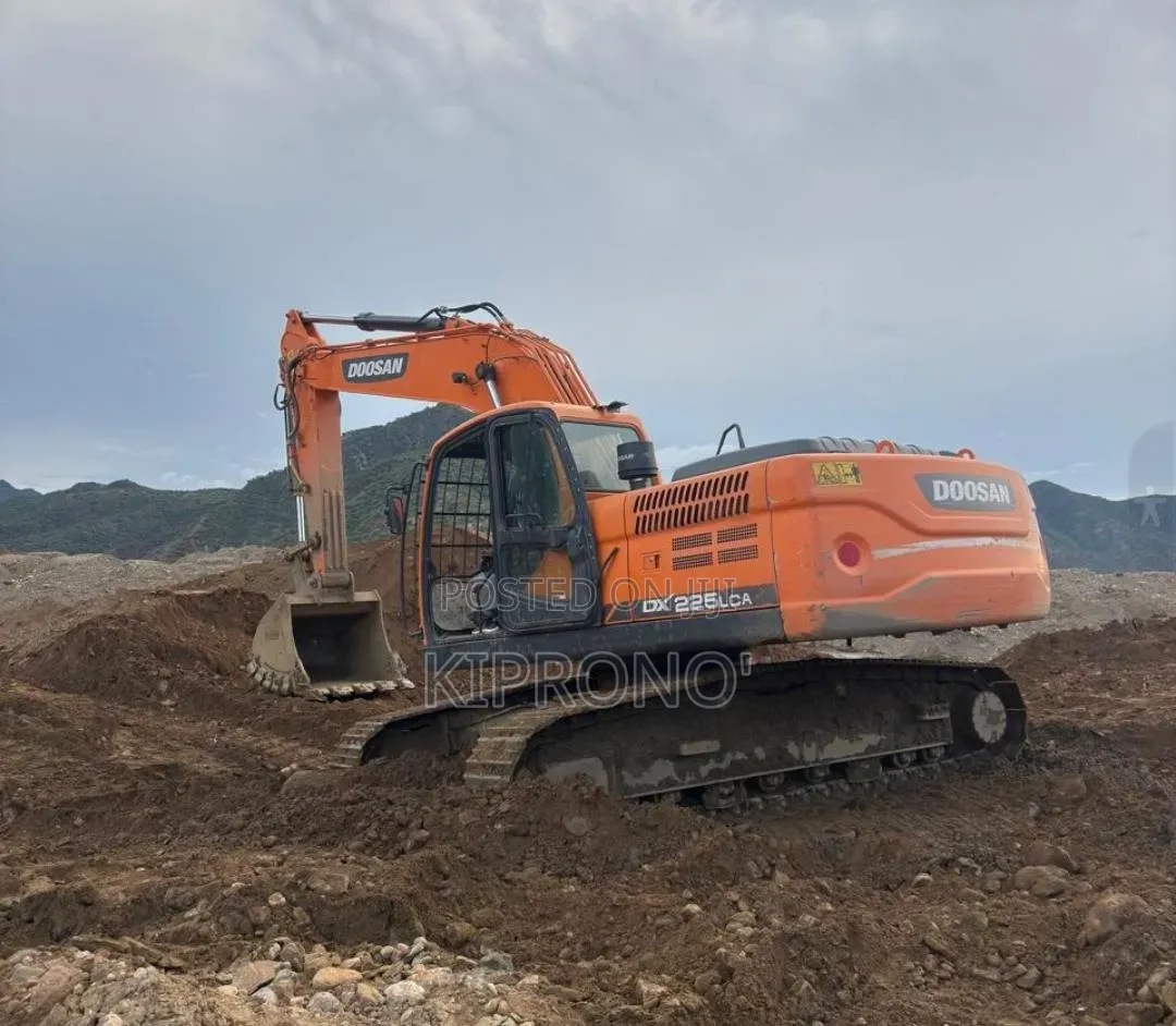Doosan 225