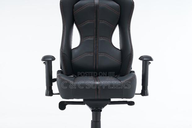 Executive Leather Gaming Chair. - thumbnail 4