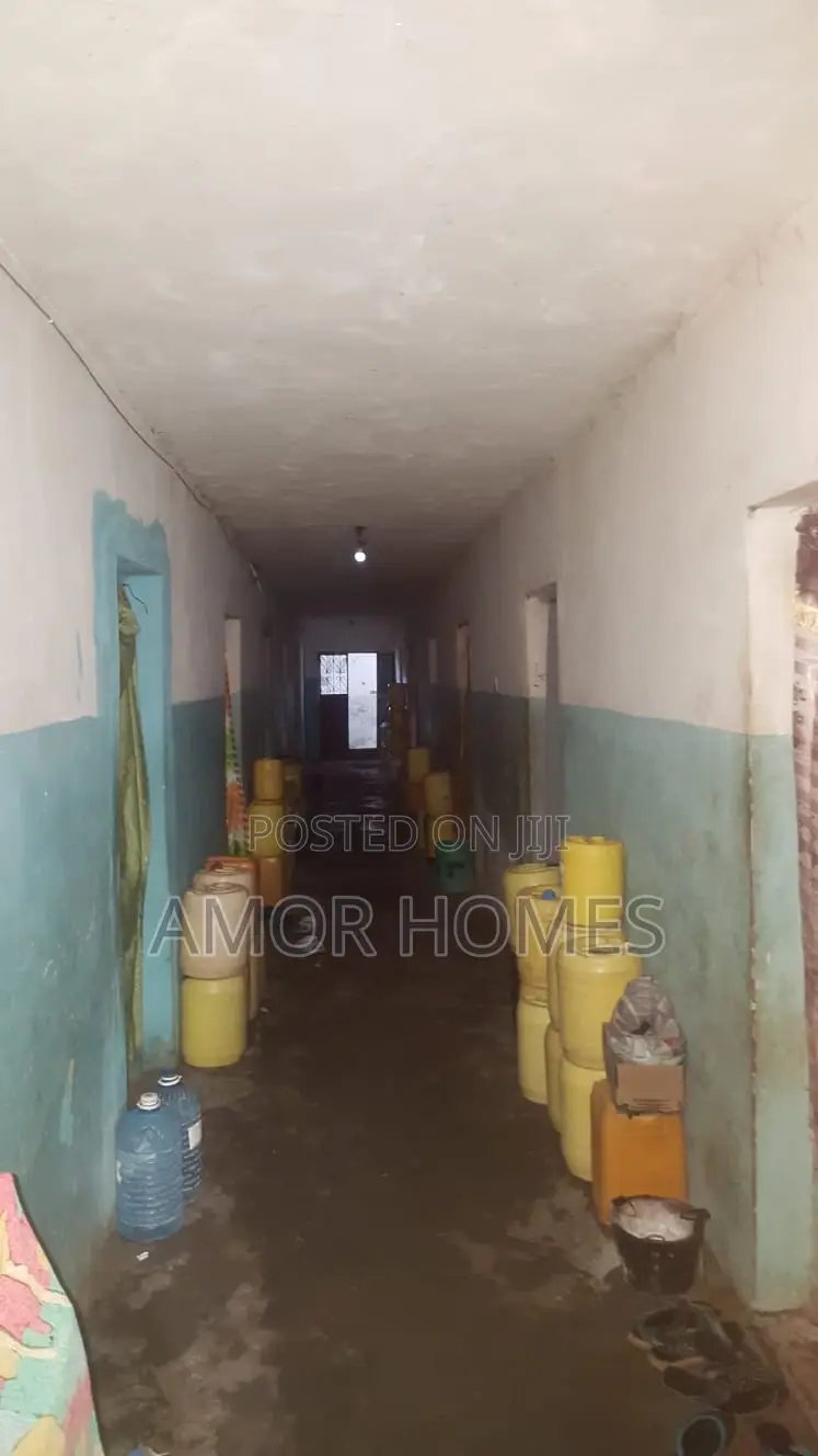 Studio Apartment in Frere-Sarajevo, Mshomoroni for rent