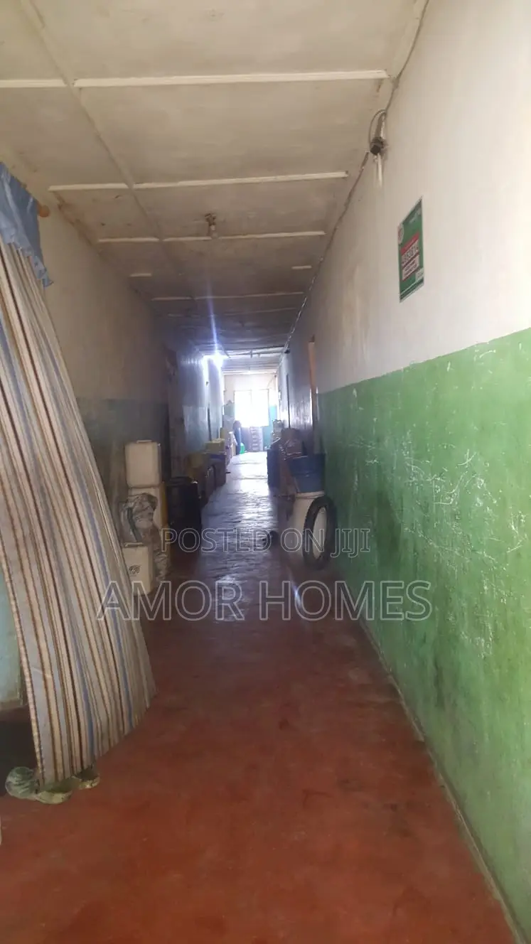 Studio Apartment in Frere-Sarajevo, Mshomoroni for rent