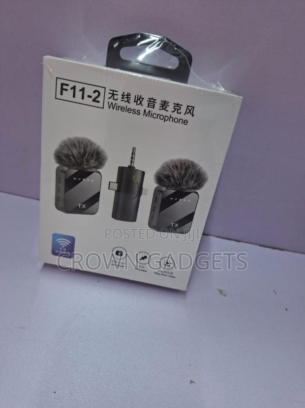 F11-2 Dual Mic System With 20m Wireless Range - thumbnail 2