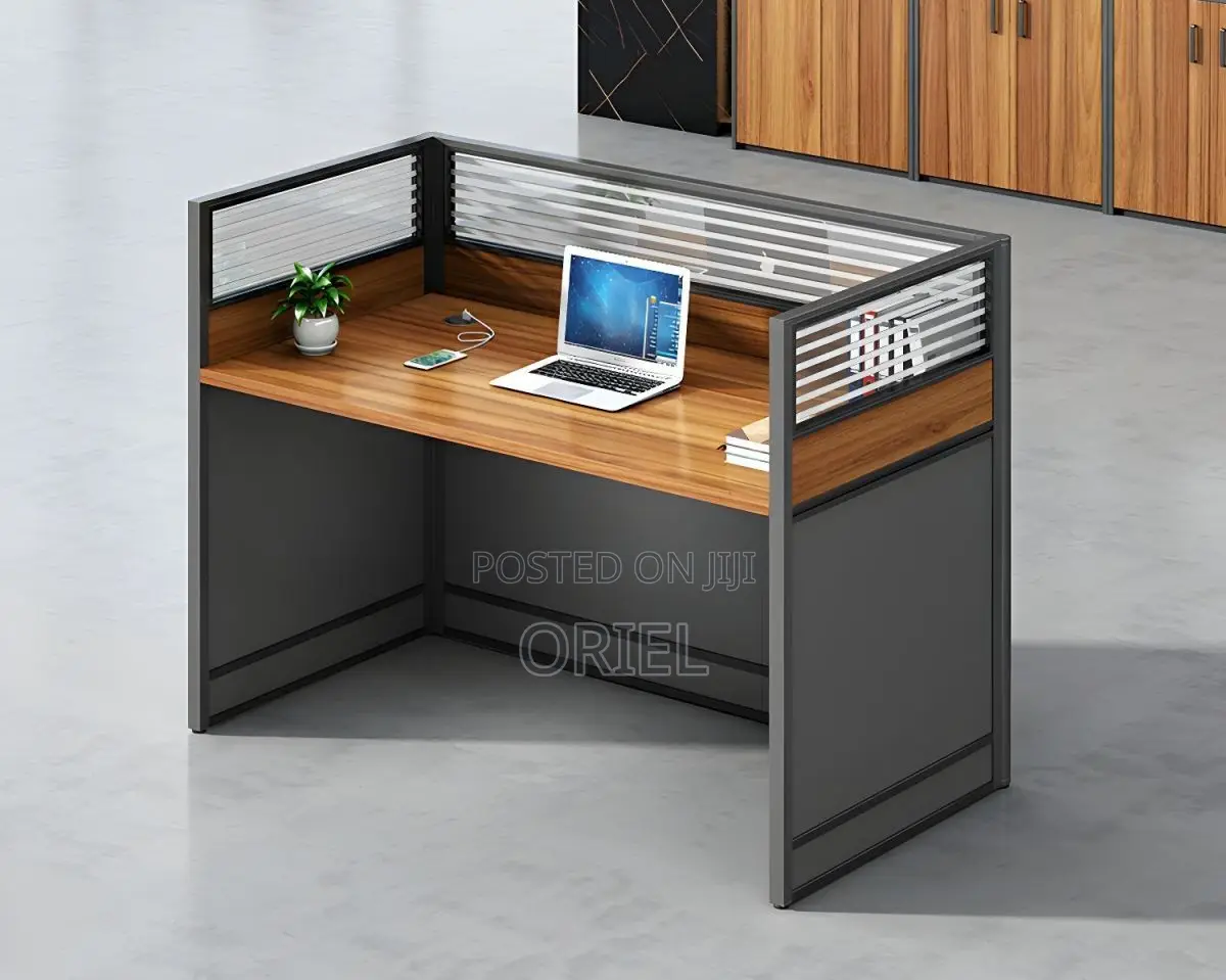Office Workstation : 1-Way Workstation