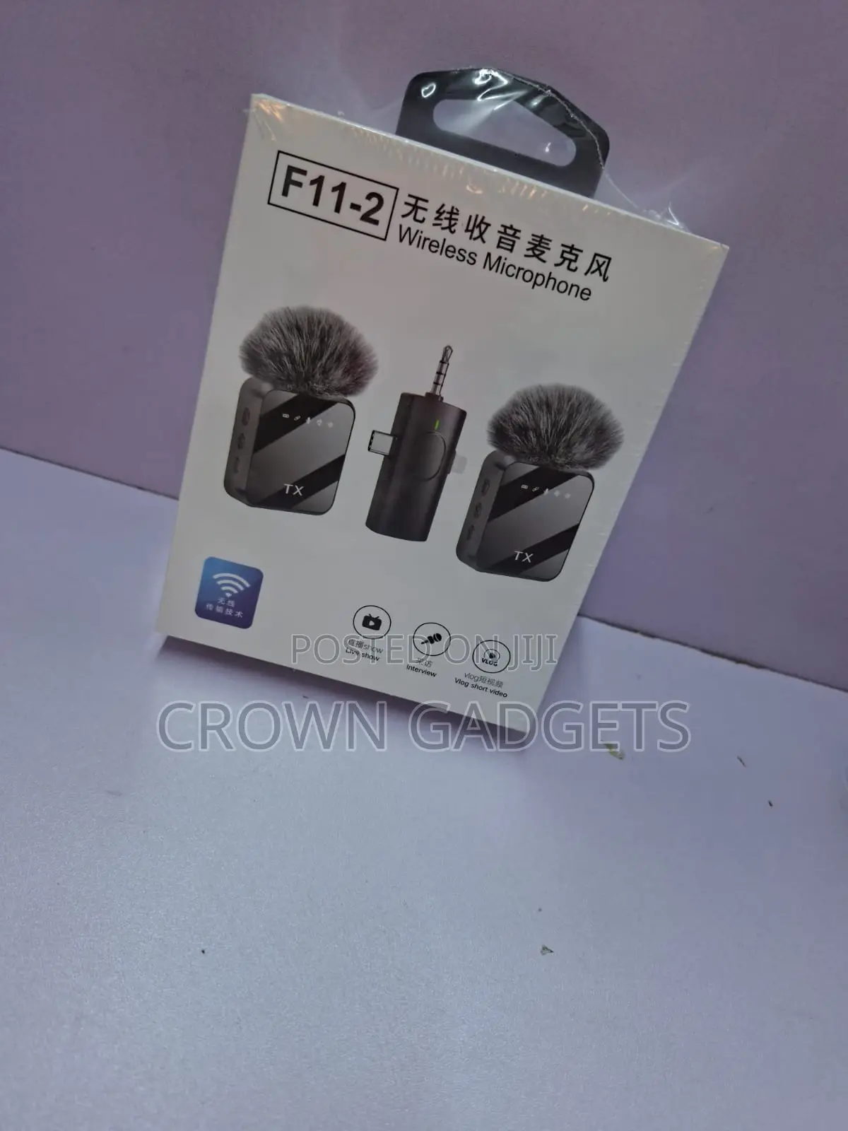 F11-2 Dual Clip-on Microphone for Live Streaming Videos