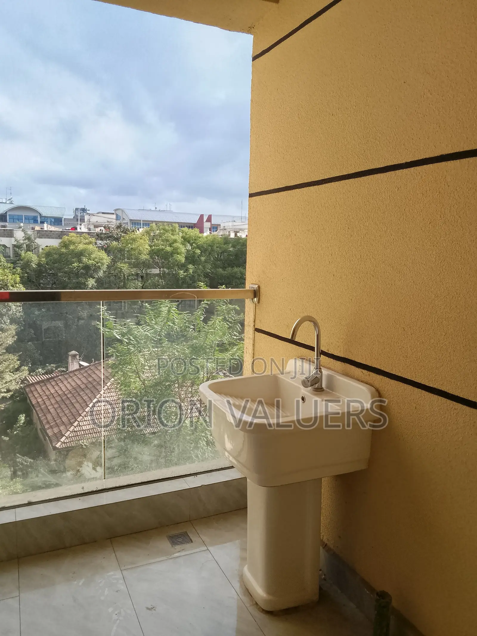 2bdrm Apartment in Kilimani, Hurlingham for rent