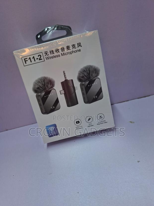 F11-2 3 in 1 Wireless Microphone for Youtube and Tiktok - thumbnail 4
