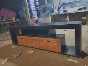 Black Royal Teak Faced Tv Stand