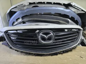 Grill Mazda Atenza Old