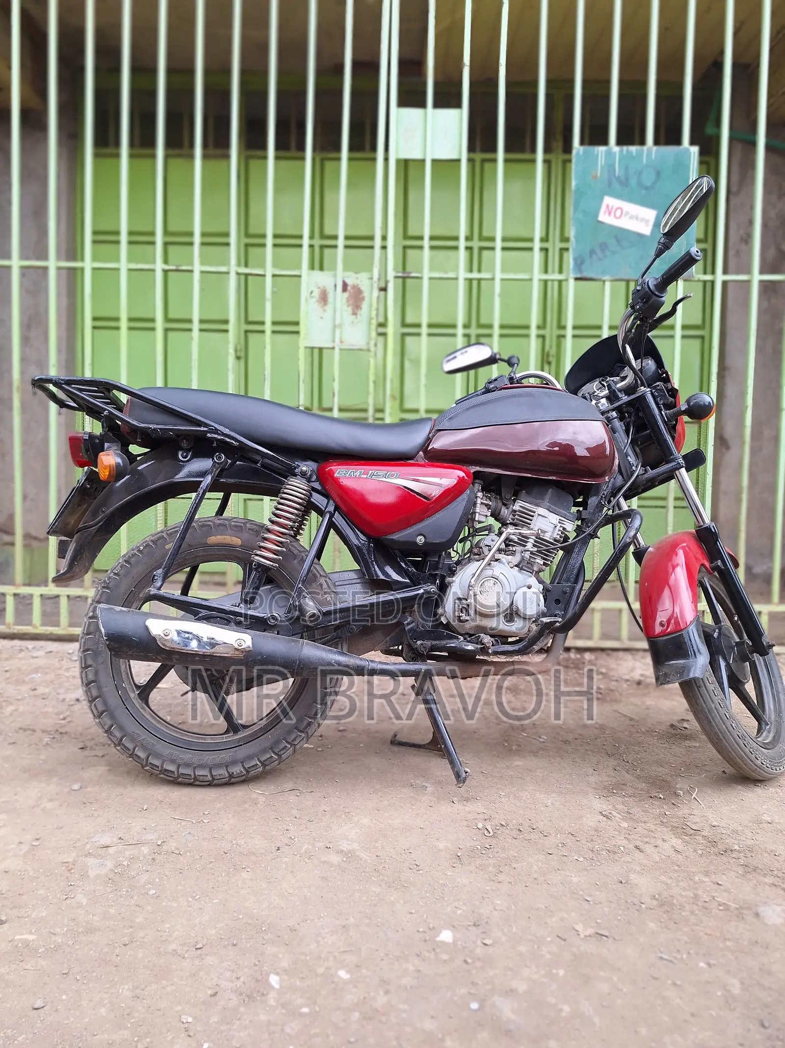 Bajaj Boxer 2015 Red