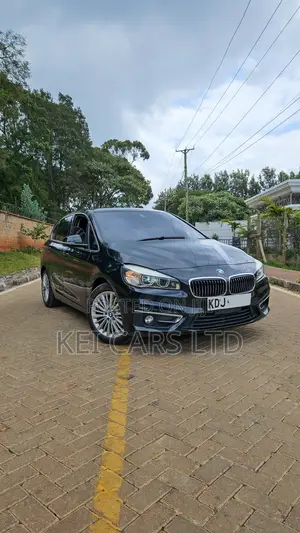 BMW 218i 2015 Black