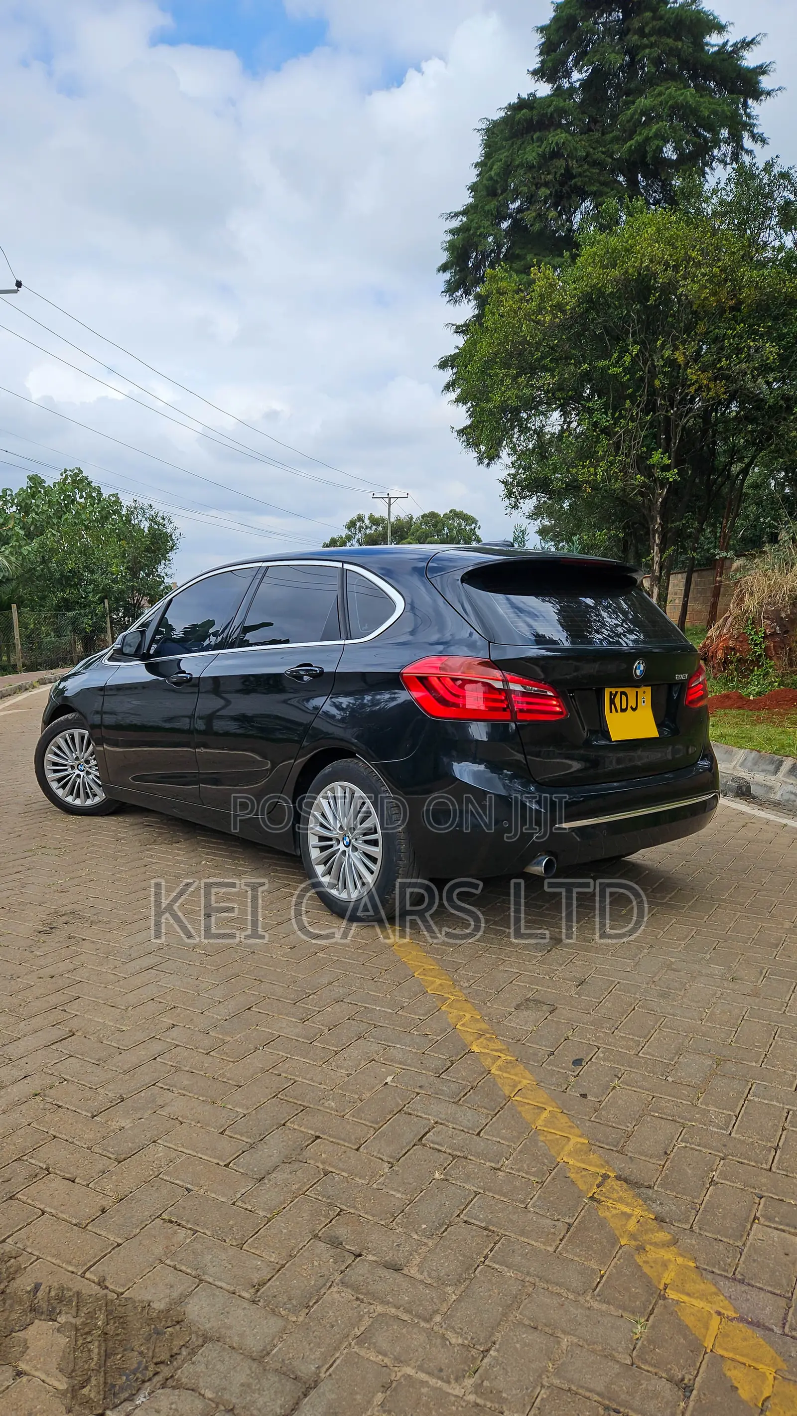 BMW 218i 2015 Black