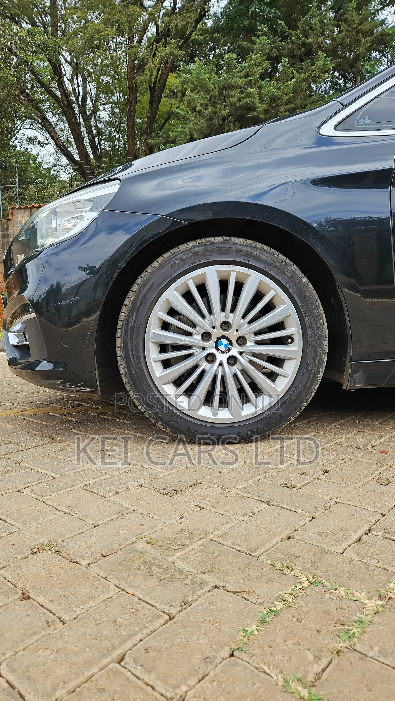 BMW 218i 2015 Black